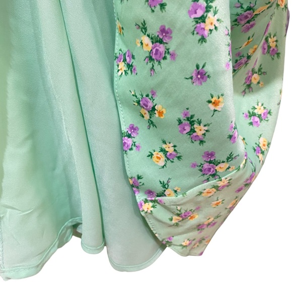 Zara - Satin Floral Dress in Mint Green - Size M - Picture 10 of 14